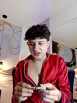 Snapshot of Nathan_Bluee chatting on 09/12/25, 11:43 Nathan Bluee online show from 09/12/25, 11:43