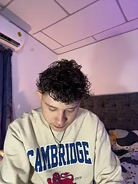 Nathan Bluee online show from 11/18/25, 03:05