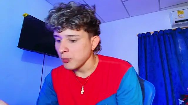 Nathan Bluee online show from 04/18/26, 05:17