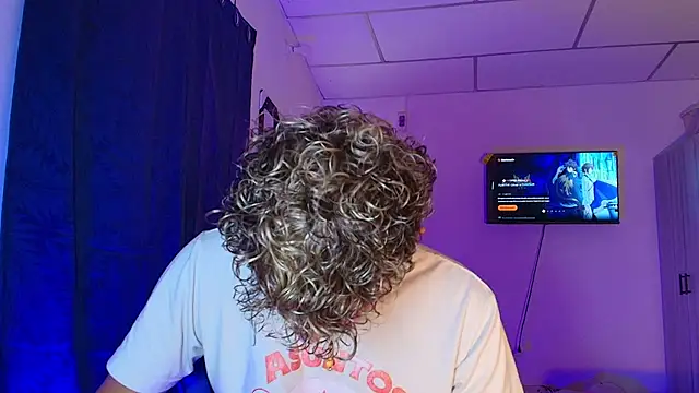 Snapshot of Nathan_Bluee chatting on 08/07/26, 04:42 Nathan Bluee online show from 08/07/26, 04:42
