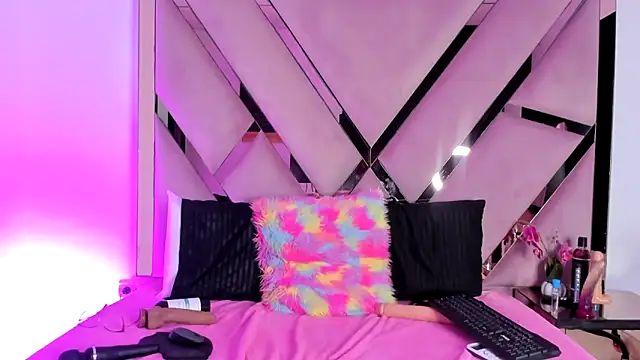 Snapshot of Freyaht chatting on 02/07/25, 08:01 Freyaht online show from 02/07/25, 08:01