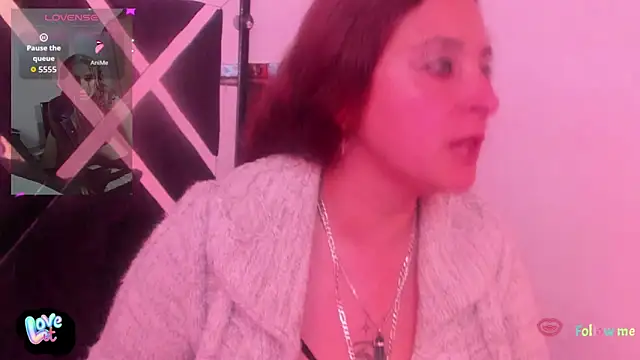 Snapshot of Baioleth chatting on 11/08/25, 07:34 Baioleth online show from 11/08/25, 07:34