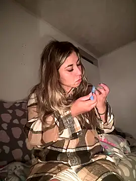 Snapshot of Khalyk_G chatting on 09/12/25, 06:46 Khalyk G online show from 09/12/25, 06:46