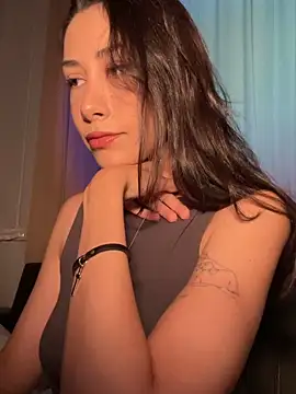 Sophiehii online show from 04/17/26, 11:35