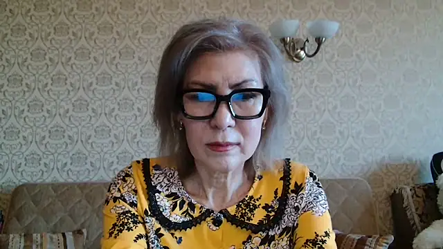 Elegant00Lady online show from 01/07/26, 04:26