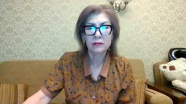 Elegant00Lady online show from 04/21/26, 04:34