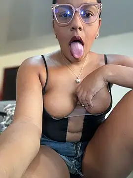 anaesca online show from 03/13/26, 12:45