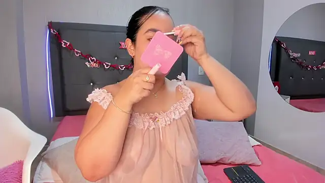 emma lye online show from 04/17/26, 08:45