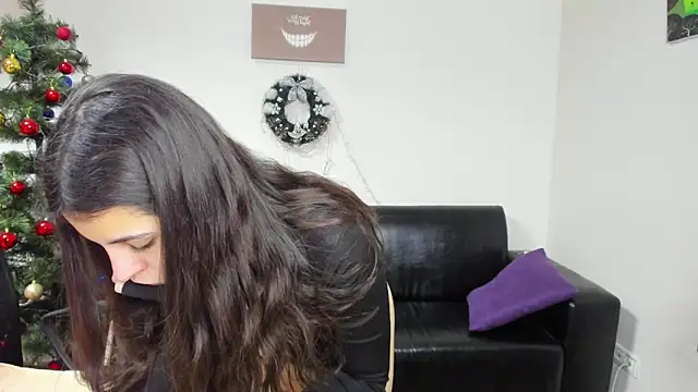 Snapshot of Molly_Owens chatting on 01/17/25, 10:44 Molly Owens online show from 01/17/25, 10:44