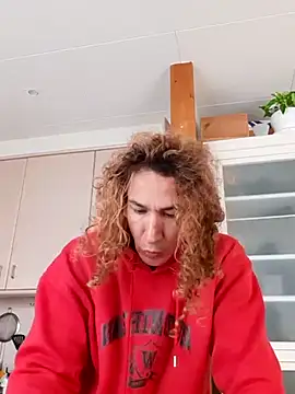 Snapshot of Greacky chatting on 02/03/25, 11:53 Greacky online show from 02/03/25, 11:53