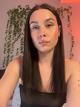 MiaNell online show from 10/30/25, 09:59