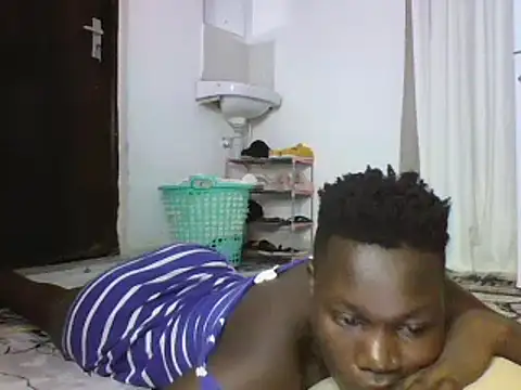 sexyqueen02 online show from 02/16/25, 07:27