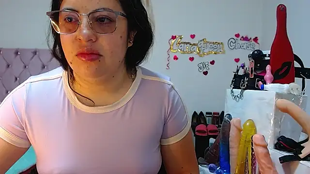 lanaqueen699 online show from 09/09/25, 12:26