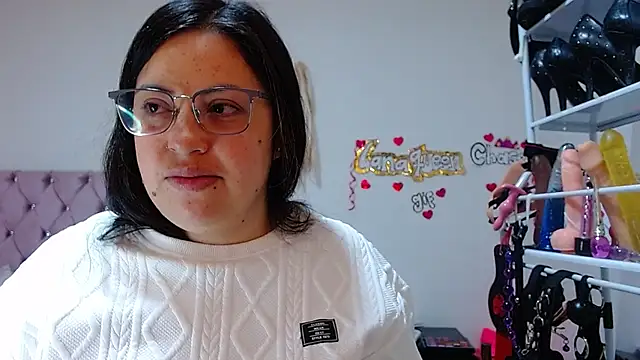 lanaqueen699 online show from 10/06/25, 12:24