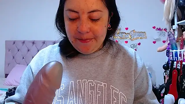 lanaqueen699 online show from 04/01/26, 12:17