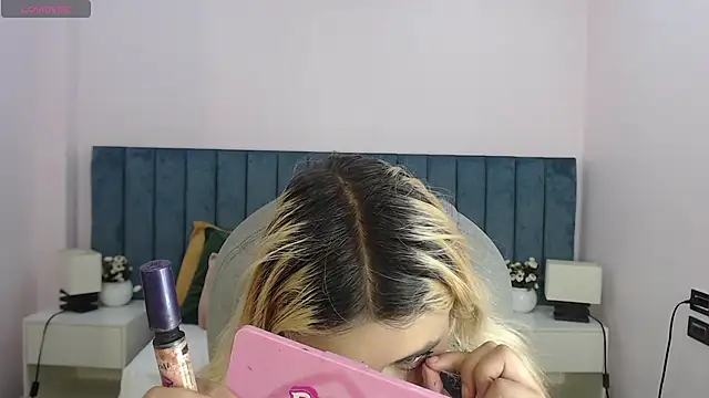 april bunnyy online show from 04/17/26, 07:50