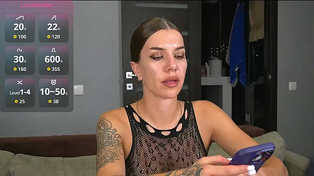 Alice melice online show from 09/15/25, 07:14