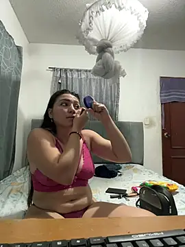 Sweetsex valeria online show from 03/29/26, 02:44