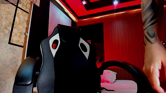 Melany Luv online show from 11/20/25, 09:03