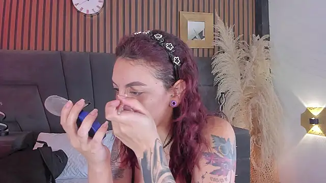 Melany Luv online show from 04/22/26, 10:33