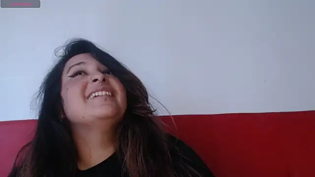 Snapshot of amydeepqueen chatting on 12/12/24, 02:44 amydeepqueen online show from 12/12/24, 02:44