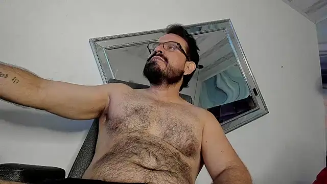 SbasTone Muscle online show from 10/06/25, 01:19