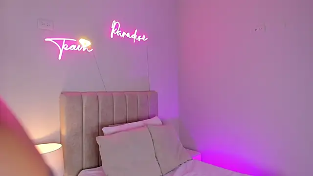  angela x online show from 02/04/25, 05:55