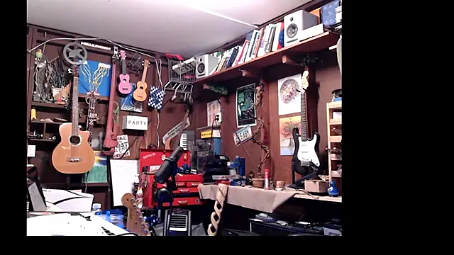 itsjameswebbscope online show from 03/05/25, 07:38