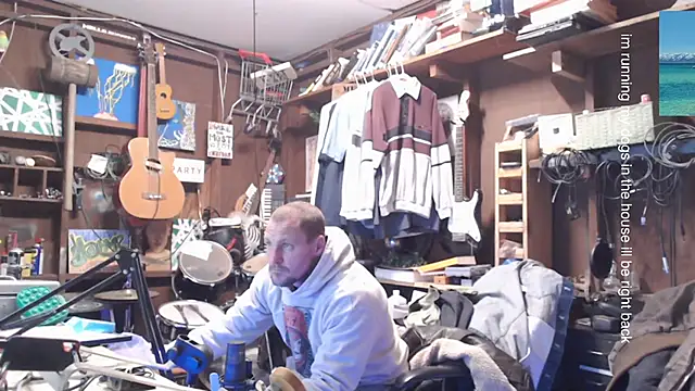 itsjameswebbscope online show from 11/30/25, 09:19