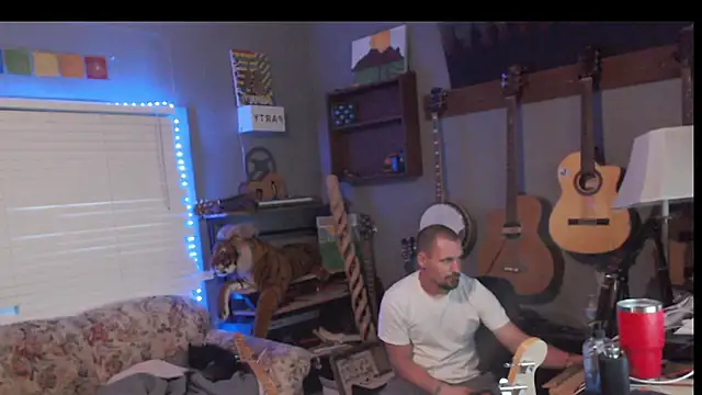 itsjameswebbscope online show from 08/03/26, 01:16