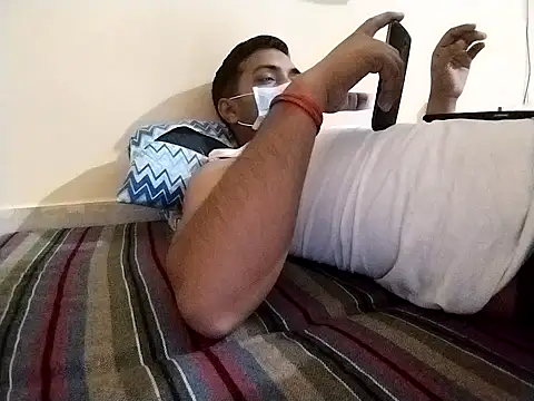 Snapshot of bigvorn6 chatting on 03/13/25, 01:18 bigvorn6 online show from 03/13/25, 01:18