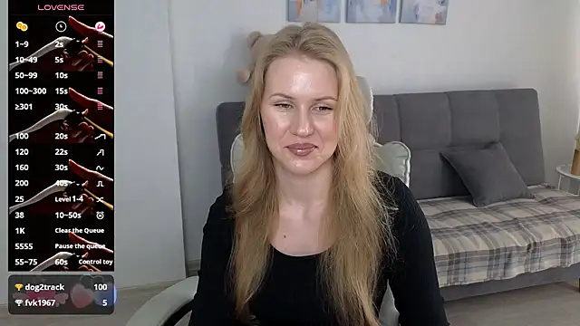 Snapshot of IsabelAllen chatting on 03/06/26, 08:44 IsabelAllen online show from 03/06/26, 08:44