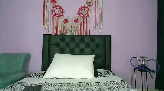 EvoletFMK online show from 02/12/25, 01:37