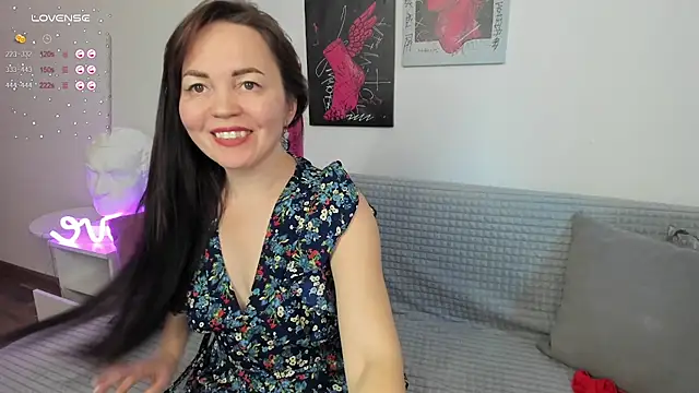 VanessaSmuth online show from 02/03/25, 04:35