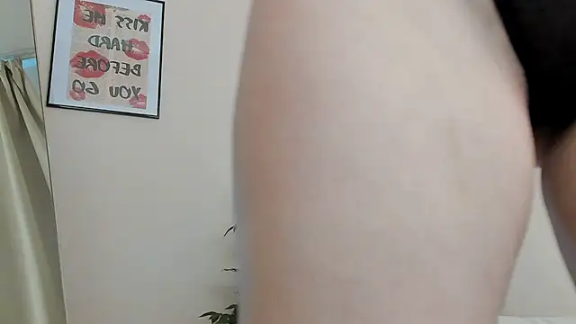 VanessaSmuth online show from 02/28/25, 08:09