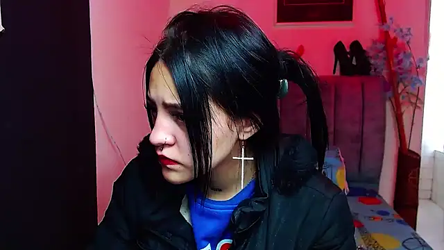 Violettasquirt online show from 10/06/25, 01:19