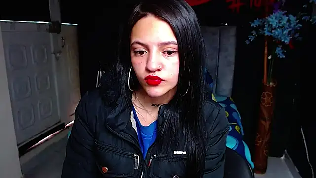 Violettasquirt online show from 03/11/26, 01:39