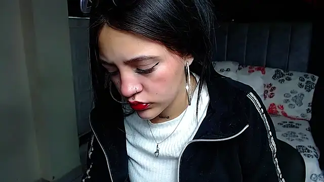 Violettasquirt online show from 04/07/26, 01:11