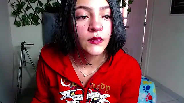 Violettasquirt online show from 07/21/26, 01:35