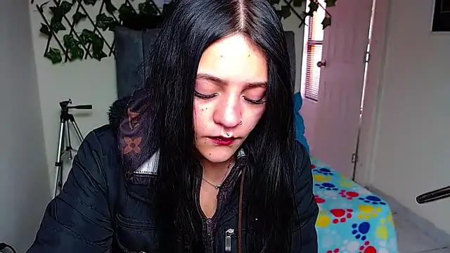 Violettasquirt online show from 07/25/26, 01:41