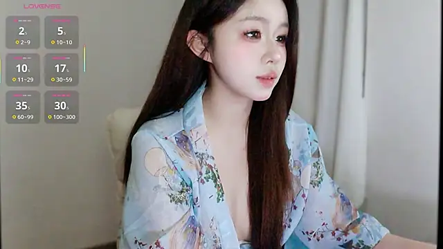 Hazel-11 online show from 10/02/25, 01:40