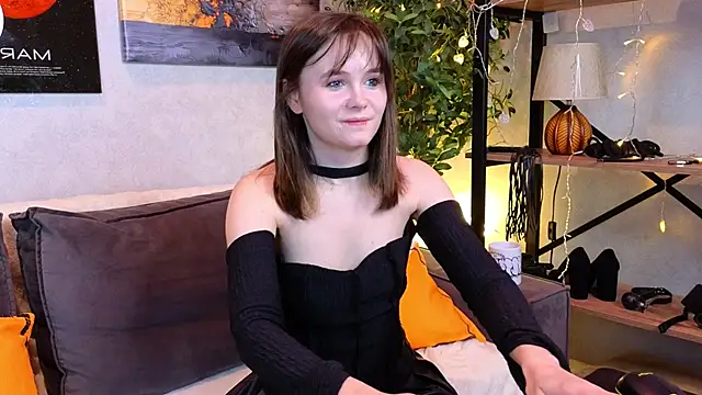 CiriRianonn online show from 03/18/25, 04:26