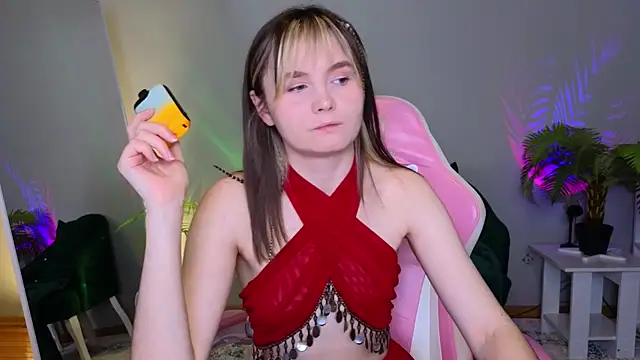 CiriRianonn online show from 10/08/25, 04:43