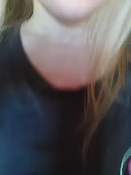 Linda 999 online show from 01/15/25, 01:09