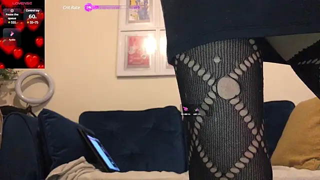 lolaisagoodtime online show from 12/20/24, 01:11