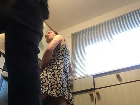 lolaisagoodtime online show from 02/15/25, 09:38