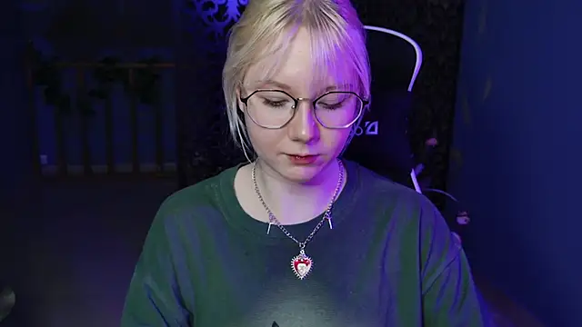 NancyMartinez online show from 02/15/25, 01:16