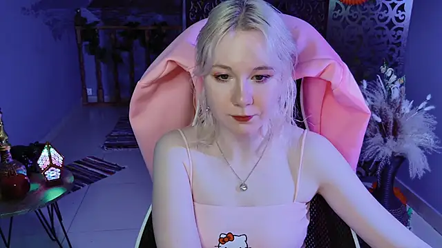 NancyMartinez online show from 02/25/25, 07:14