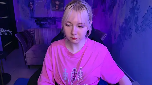 NancyMartinez online show from 03/01/25, 07:26