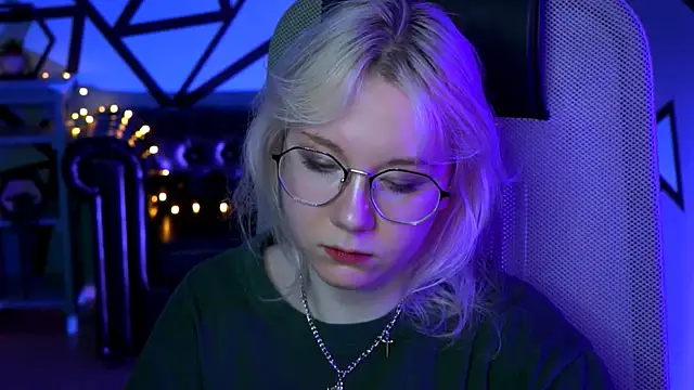 NancyMartinez online show from 03/06/25, 11:25